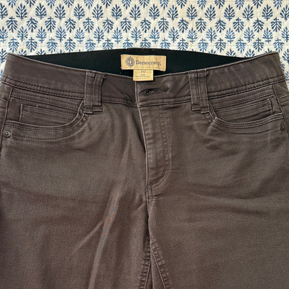 Democracy Women's Skinny Jeans - Dark Brown